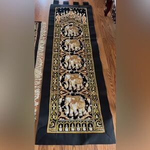 Black and Gold Elephant Tapestry Wall Decor